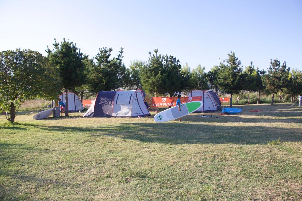 Camping Ermosa Posada  Exterior photo